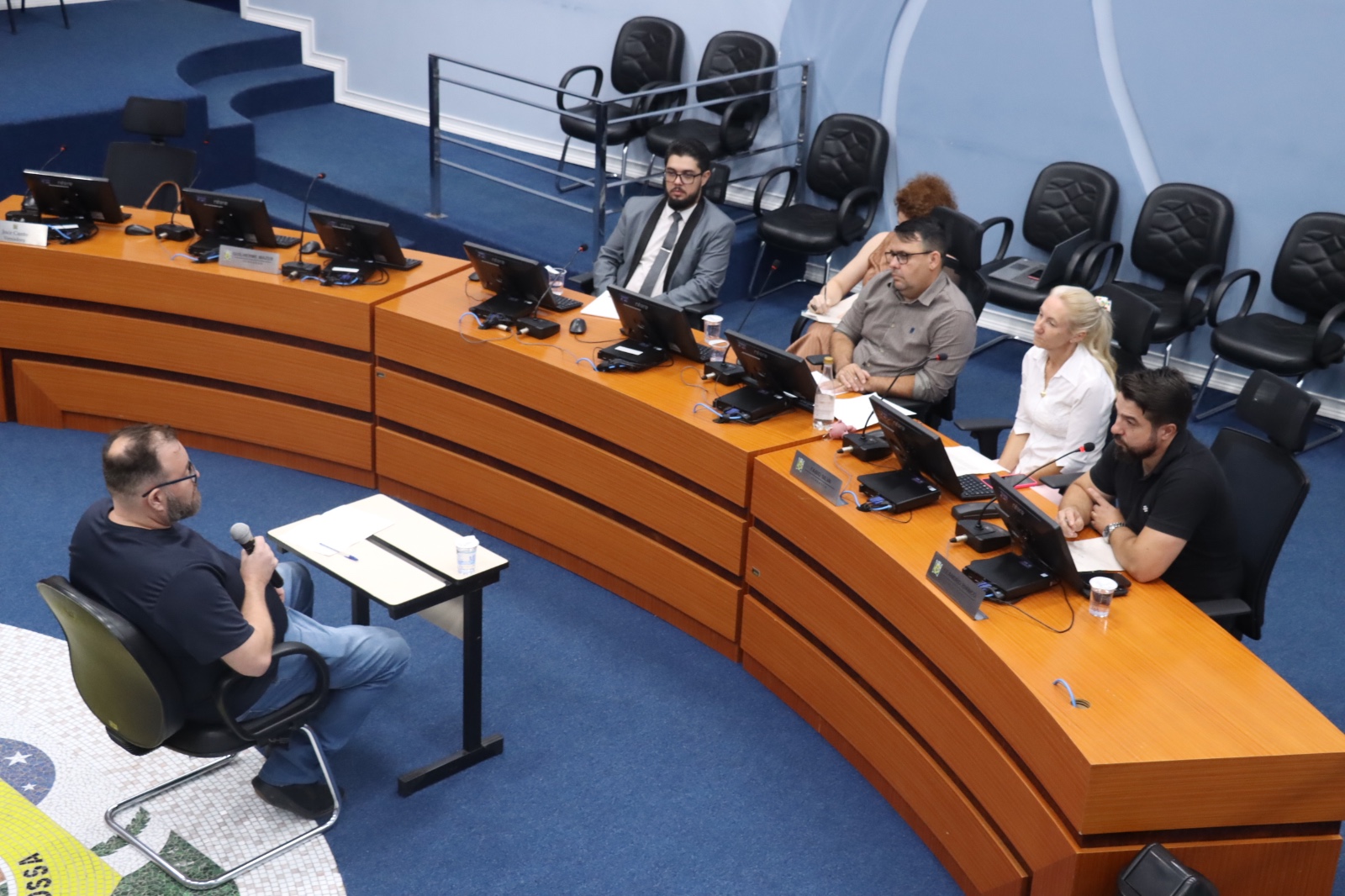 ‘CEI do Lixo’ ouve fiscal da Secretaria de Meio Ambiente  