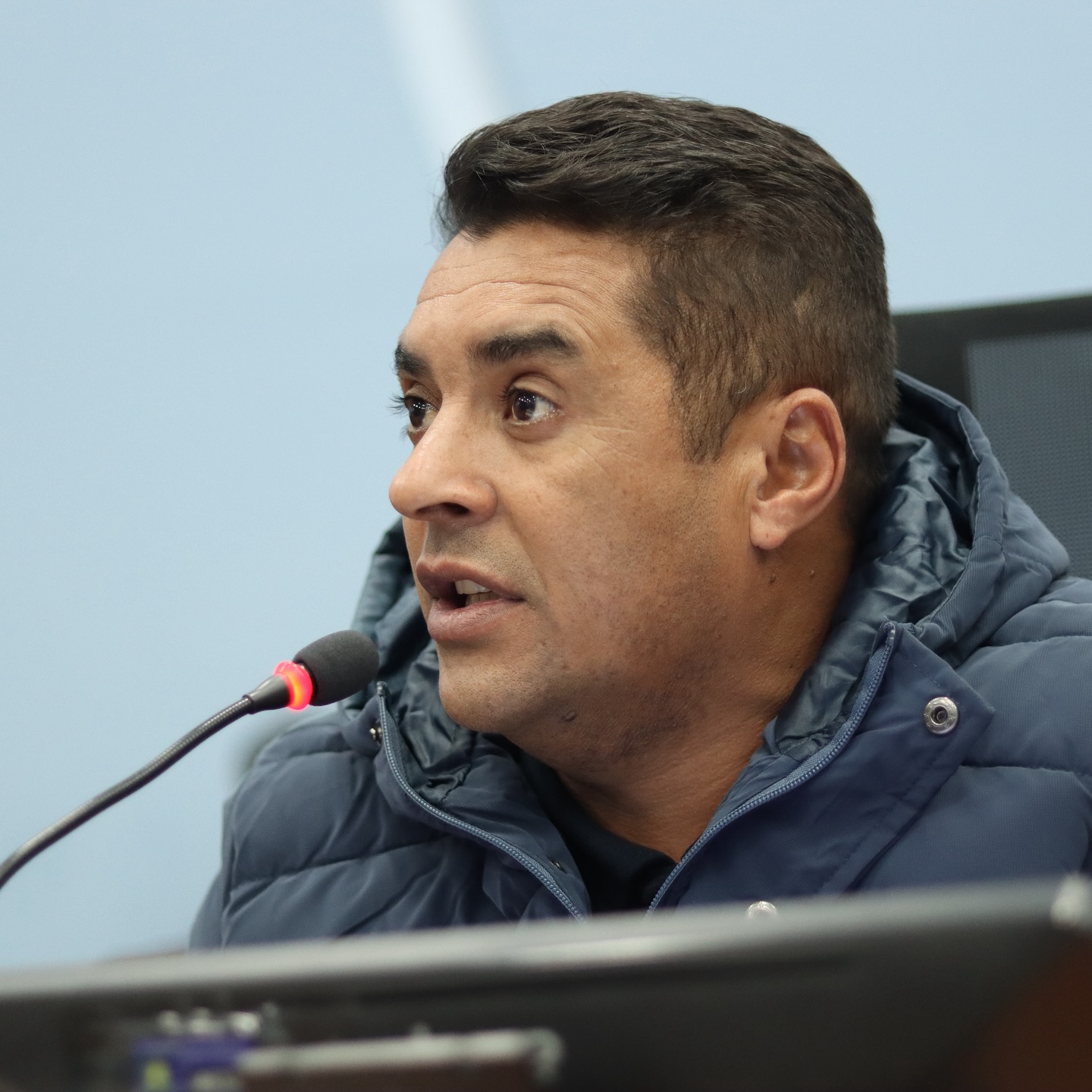 Através de sanção, Prefeitura aprova criação de cordão de identificação para pessoas com deficiência auditiva