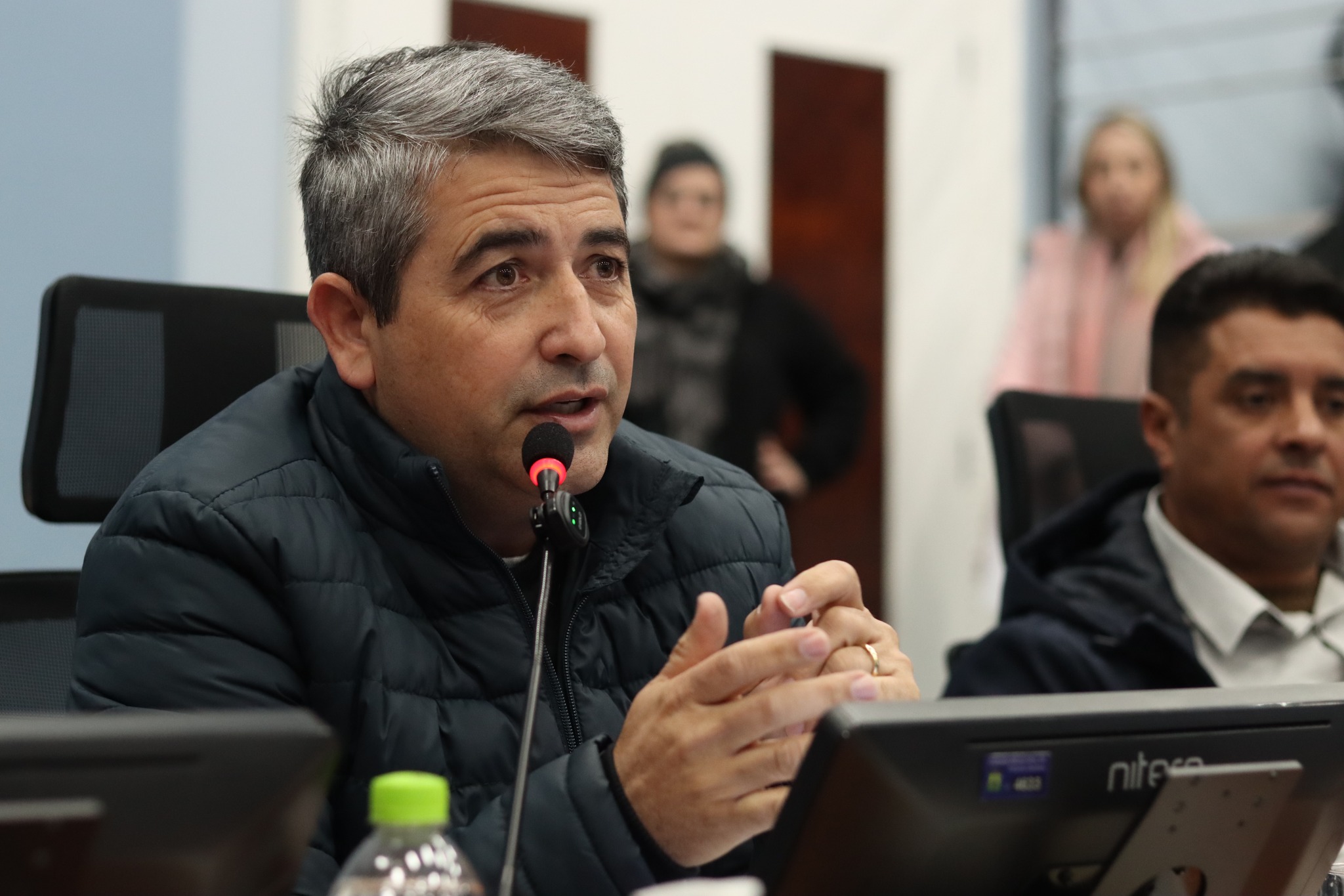 Câmara aprova PL que institui Dia Municipal do Gari em PG  