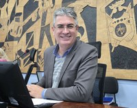 Câmara aprova projeto que prioriza trabalhadores locais em contratações públicas