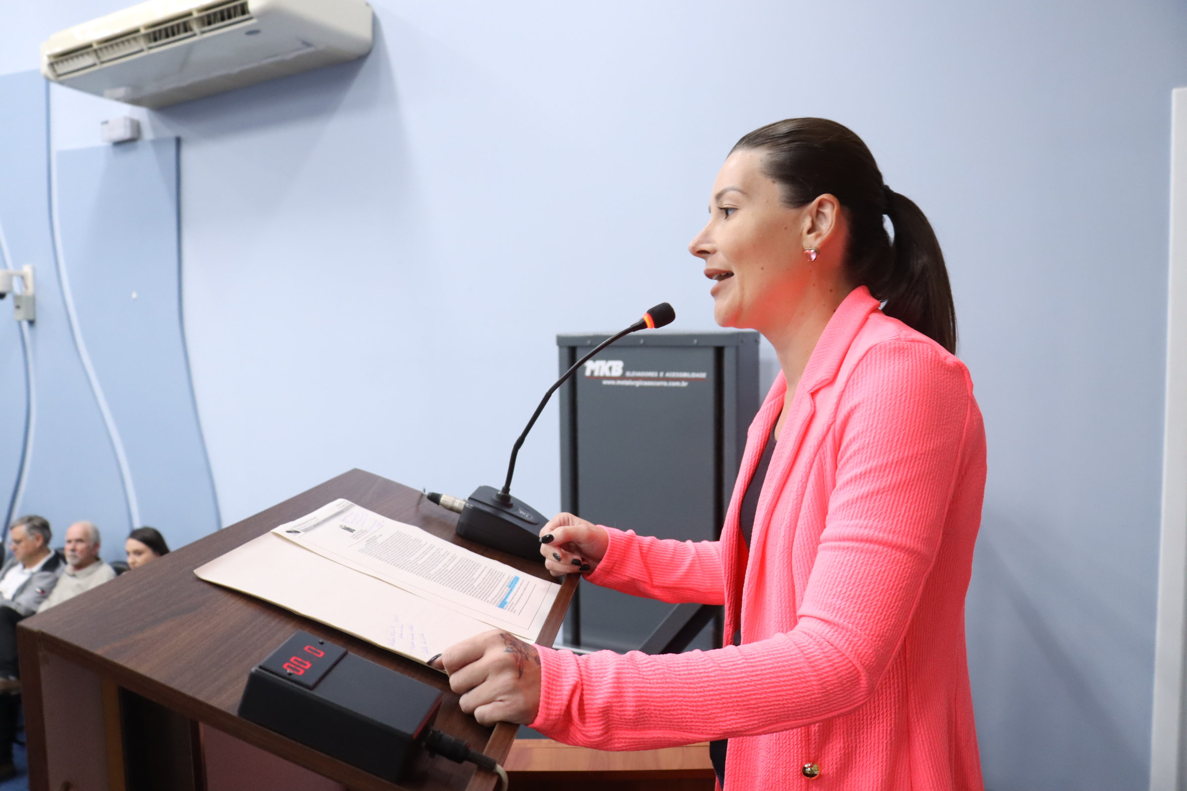  Câmara de Ponta Grossa aprova criação do “Agosto Lilás”