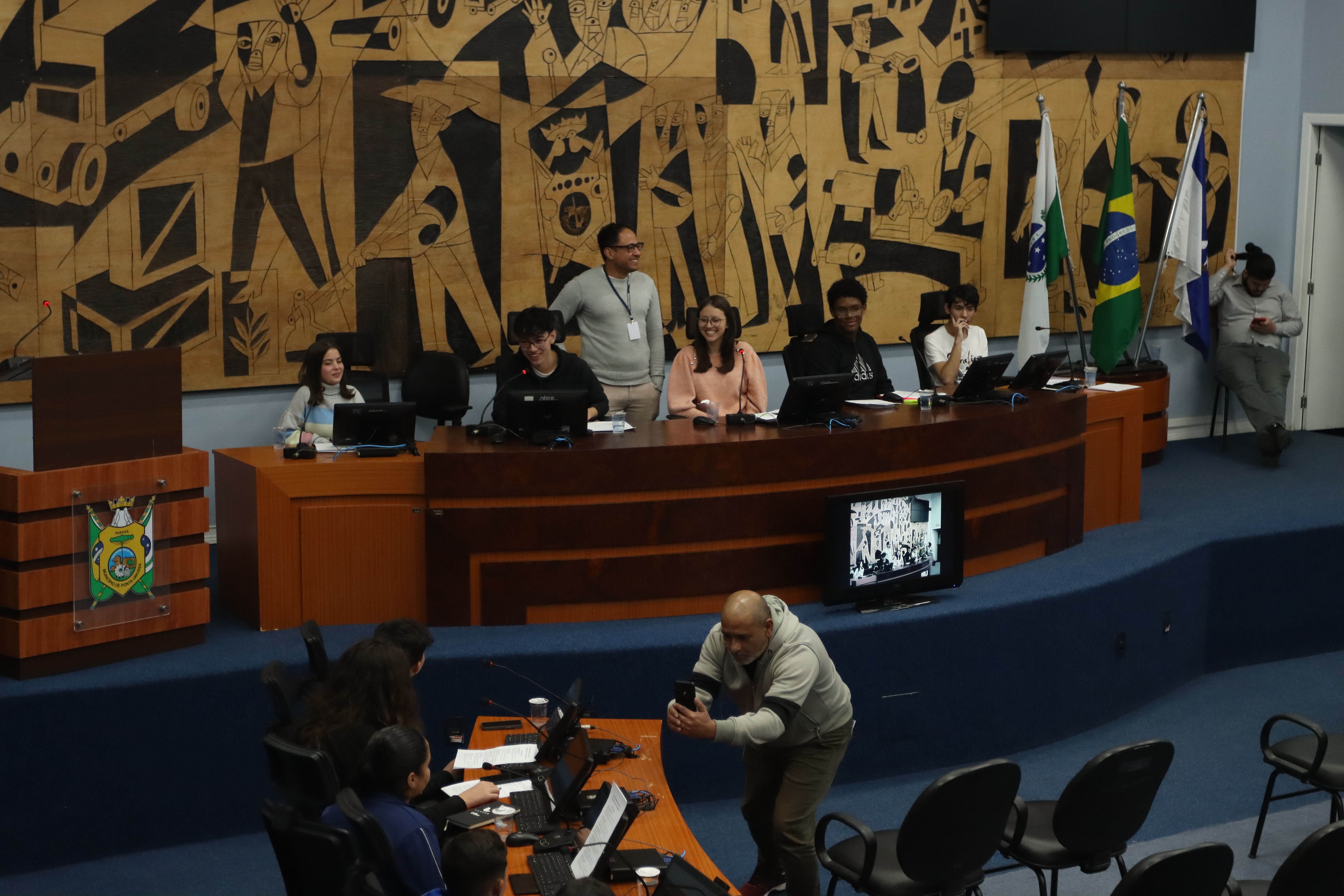 Câmara Jovem do Legislativo de PG realiza 1ª sessão ordinária de 2025  