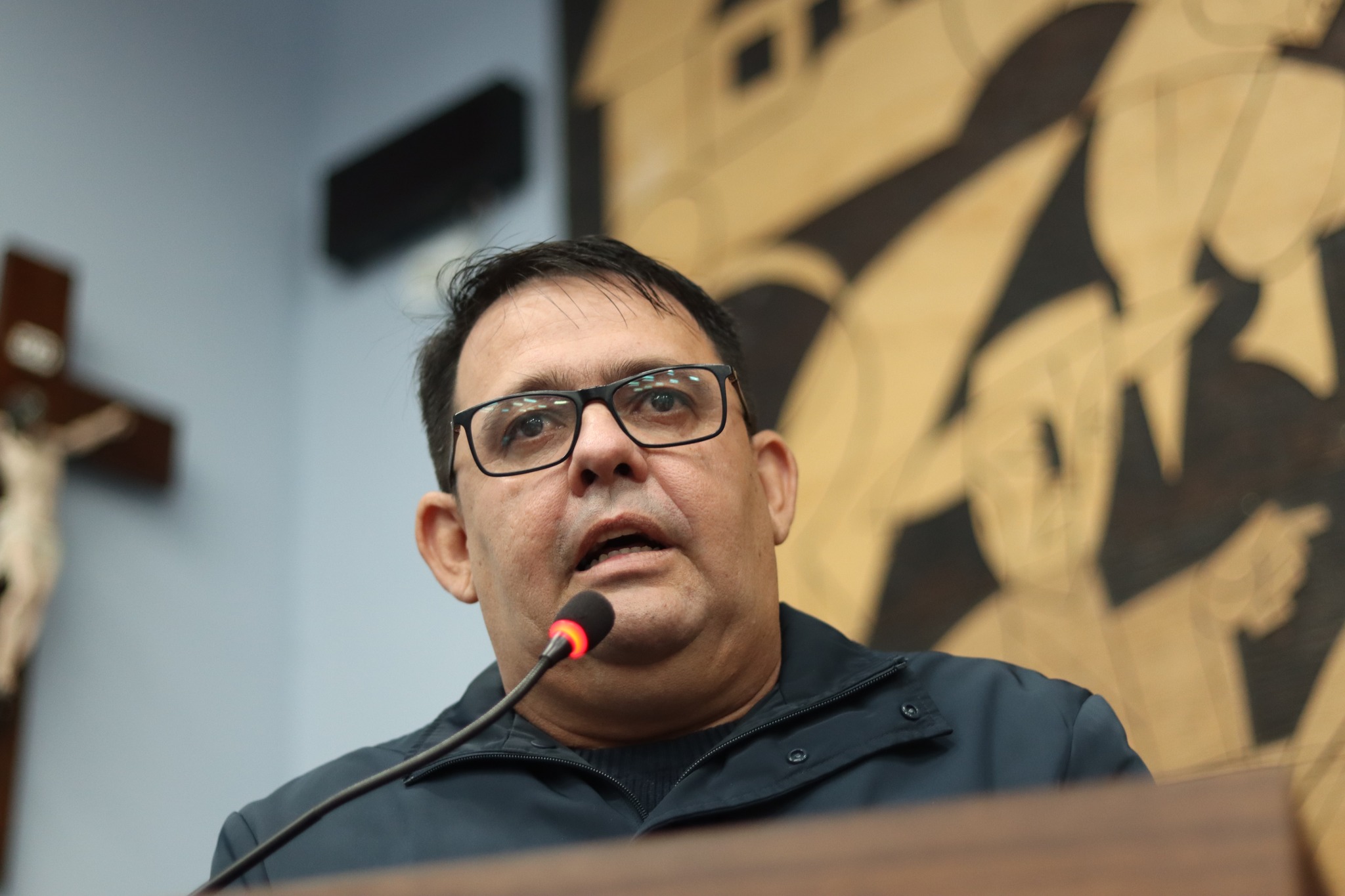 Câmara protocola abertura de CPI para investigar contrato de coleta de lixo   
