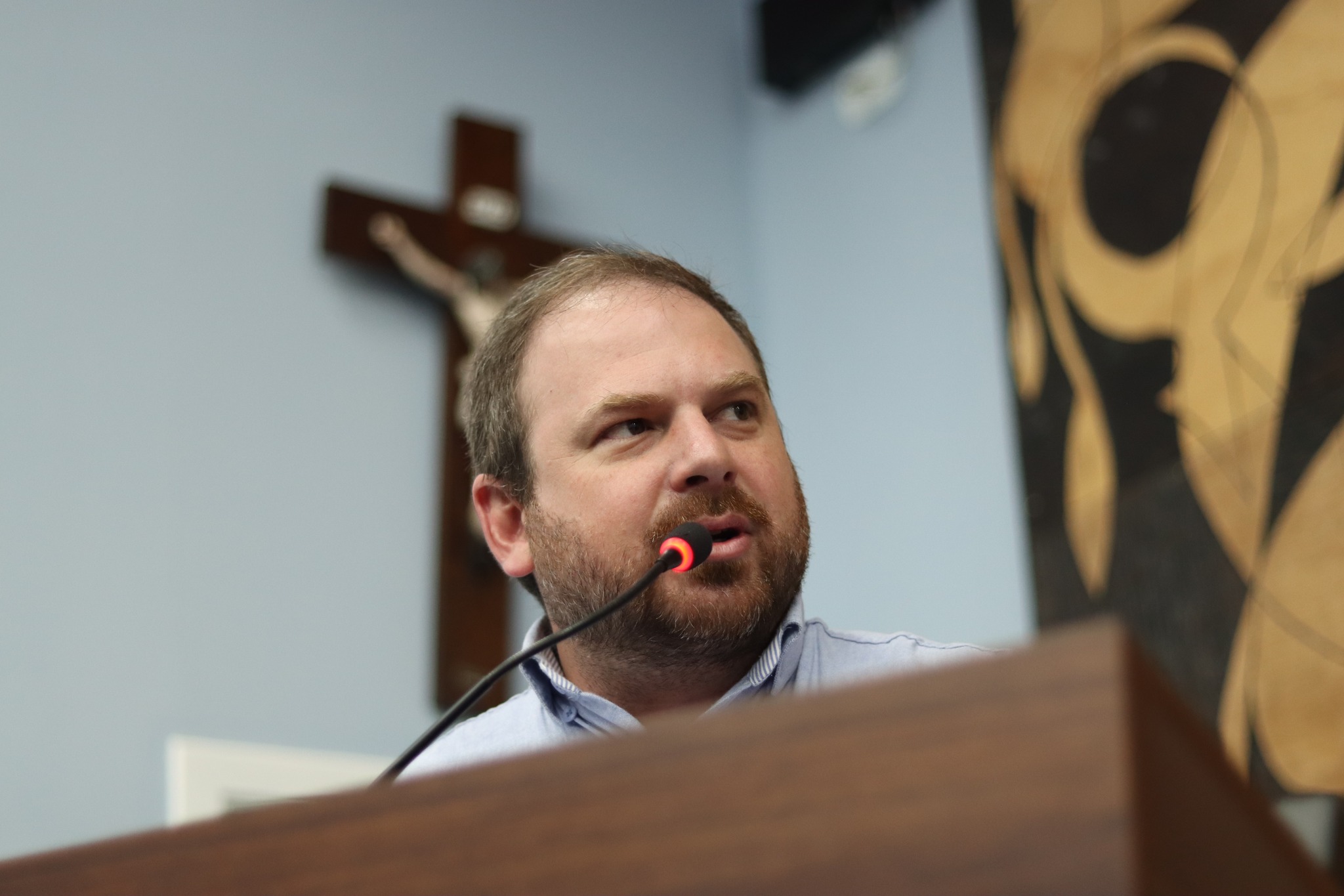 Criação de espaços fúnebres inter-religiosos é aprovado em primeira discussão na CMPG