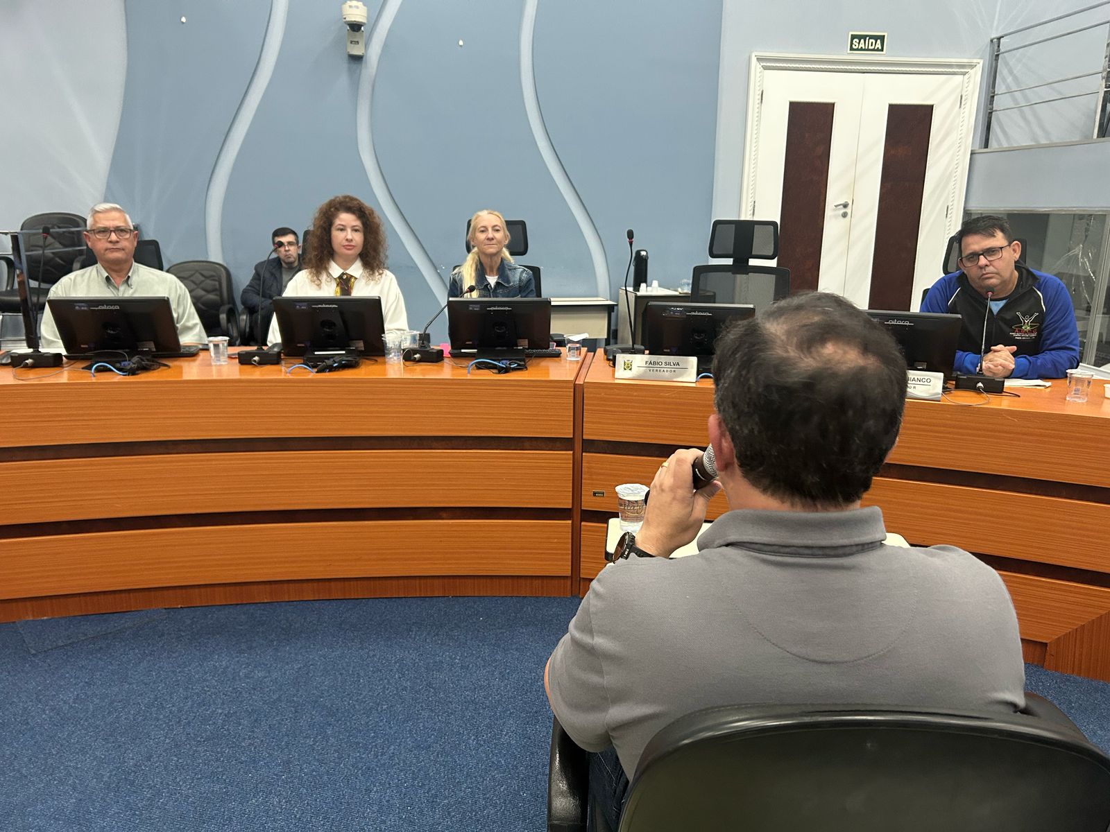 Engenheiros agrônomos são sabatinados em oitivas da CEI do Lixo 