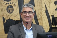 Legislativo aprova afastamento adicional para servidoras doadoras de leite materno 