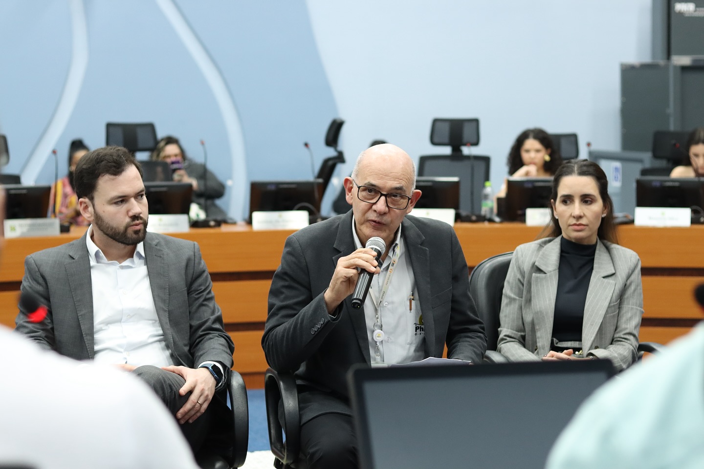 Marcus Borsato presta depoimento à CPI do Lixo