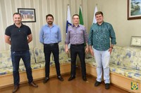Presidente da CMPG recebe representantes da Assertif Privacy