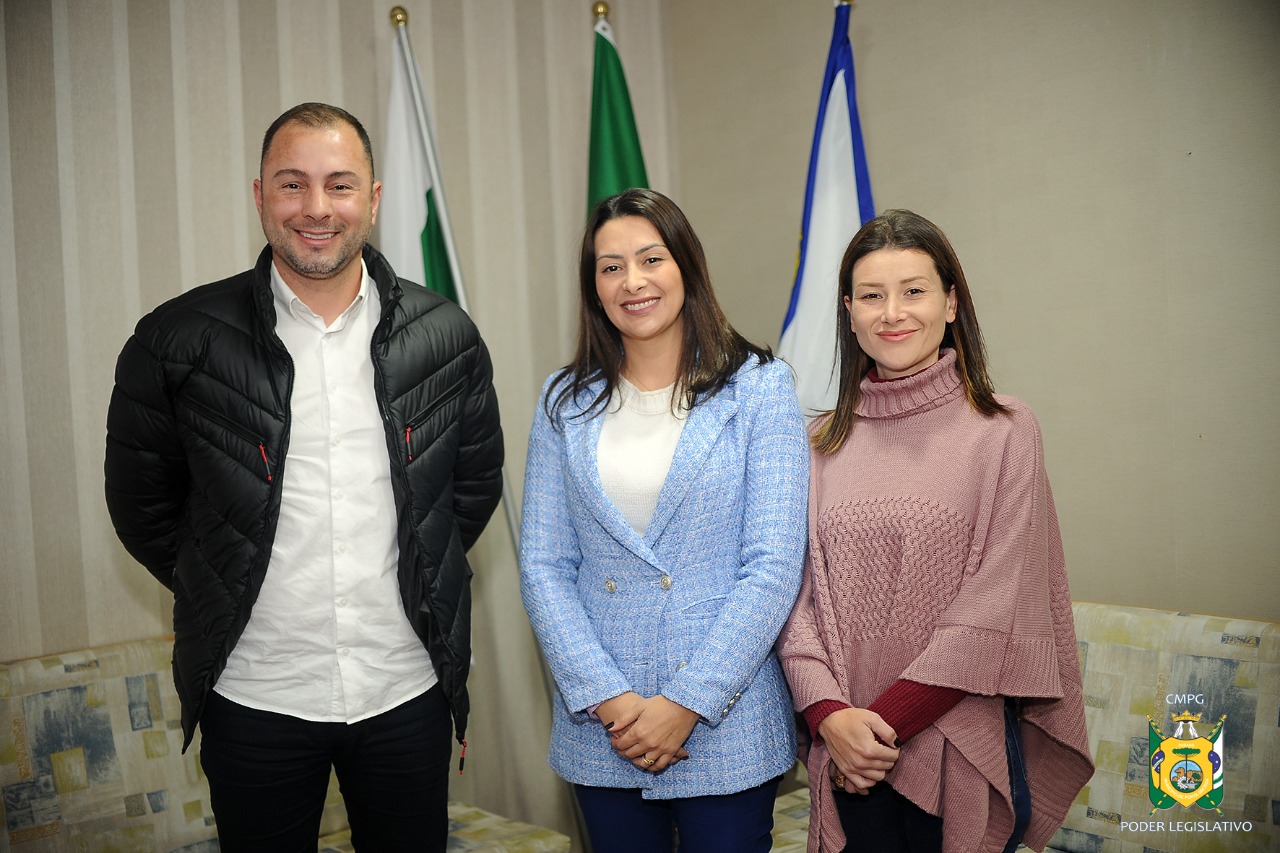 Presidente Daniel Milla recebe visita de deputada Mabel