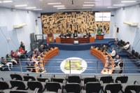 Sessão Ordinária de 15 de abril